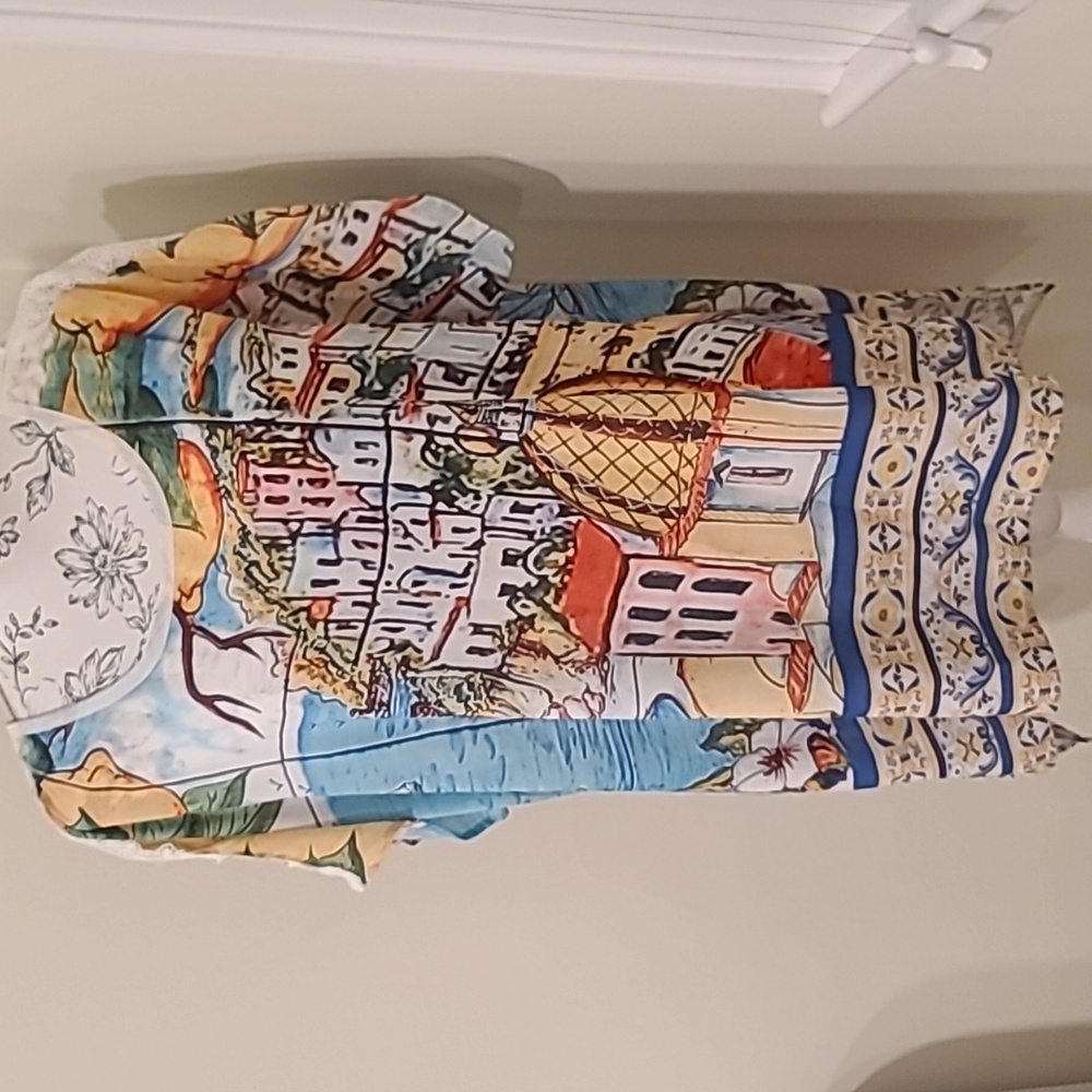 Unique looks like 3D art Top